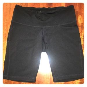 Old Navy Active size XS Biker Shorts w/ Pocket!